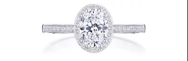 1克拉椭圆形光环铂金钻