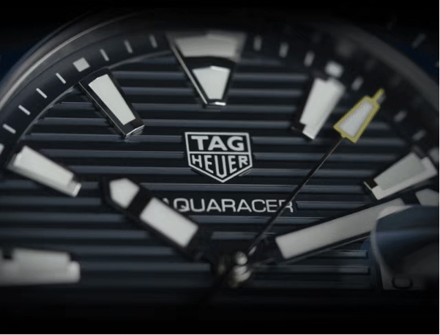 泰格豪雅(Tag Heuer)竞潜300
