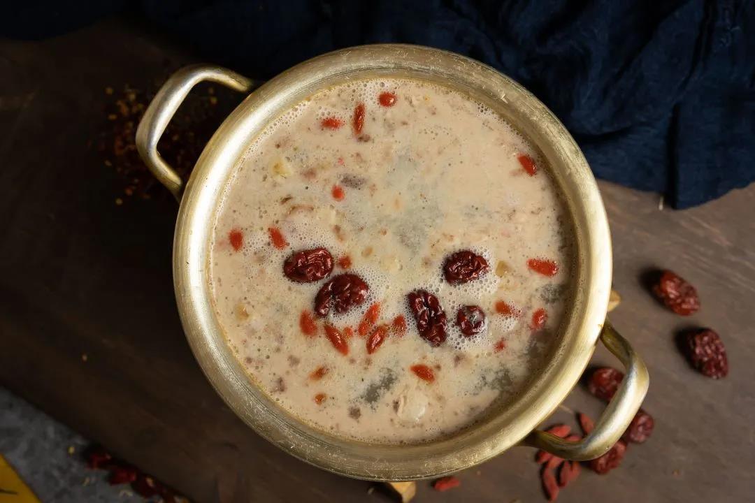 滋补铜锅羊杂汤