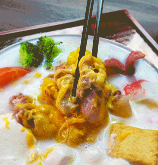 芝士缠绕起猪肉卷