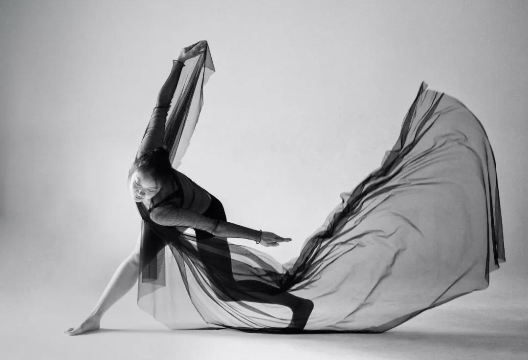 青年舞蹈家马薇薇