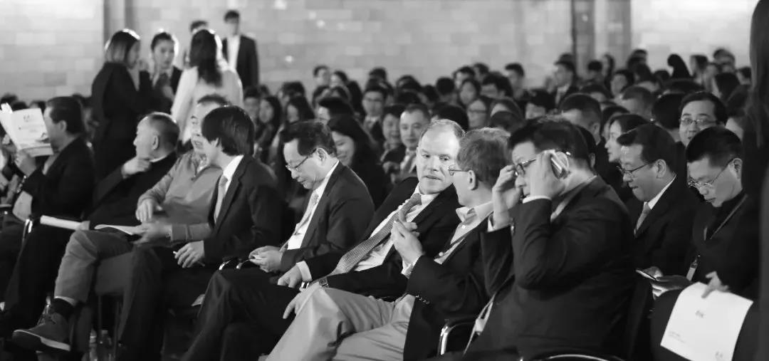 辅佐中国当代青年