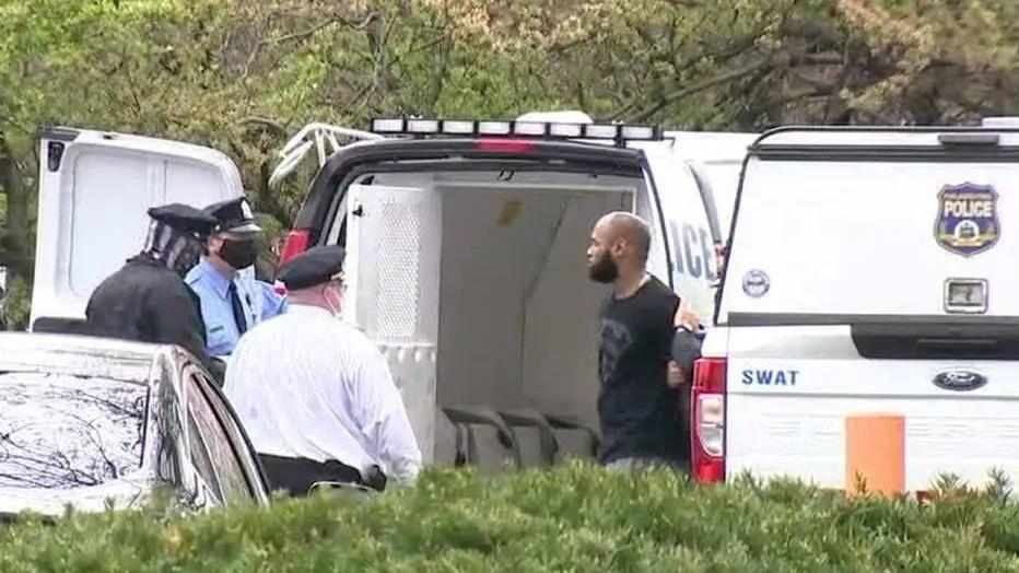 失踪小男孩儿疑被其父绑架2