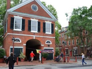 Headhouse Square