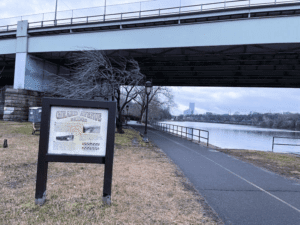 Girard Avenue Bridge