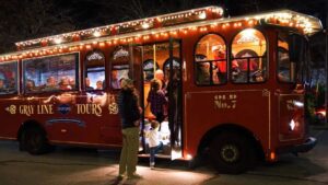 Get Lit Weekends & the Jolly Trolley in Manayunk