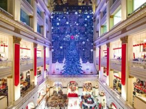 梅西百货圣诞灯光秀和狄更斯村